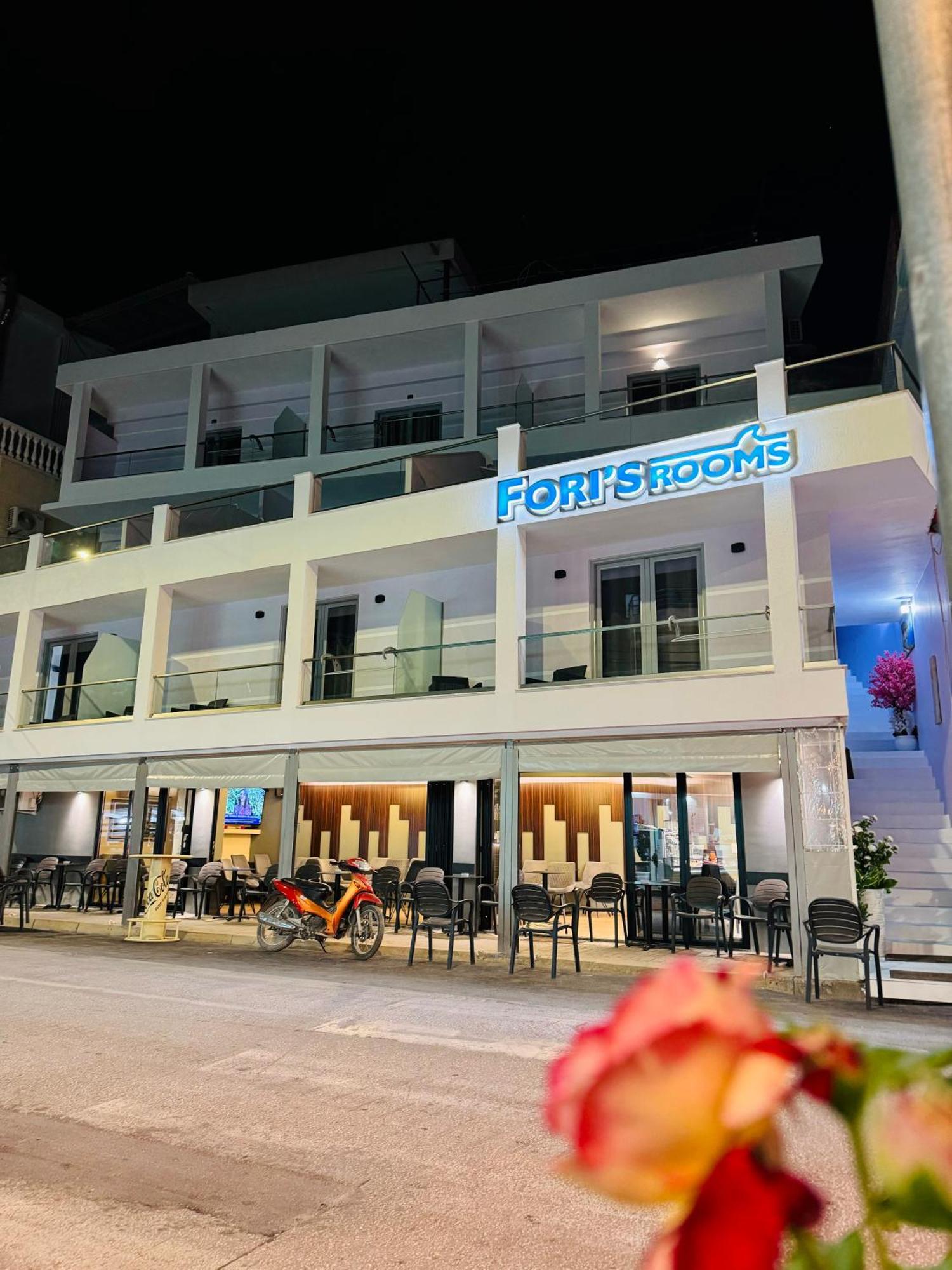 Fori'S Rooms Himare Exterior foto